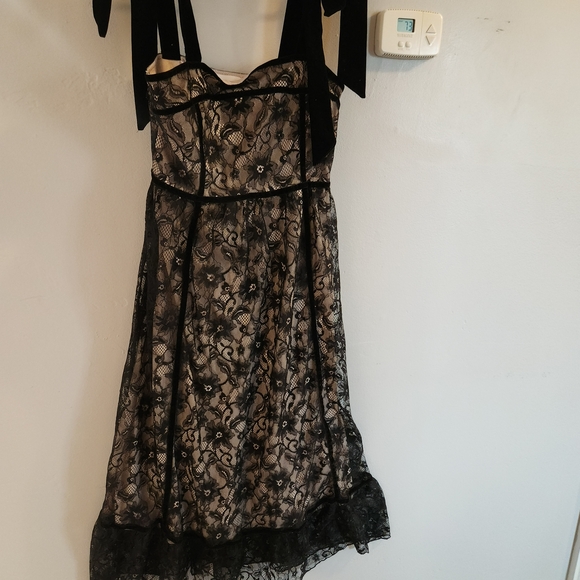 Bohme Black Lace Ribbon Strap Midi Dress, Beige Lining, Ruffle Hem, Size XS, NWT - Picture 16 of 16